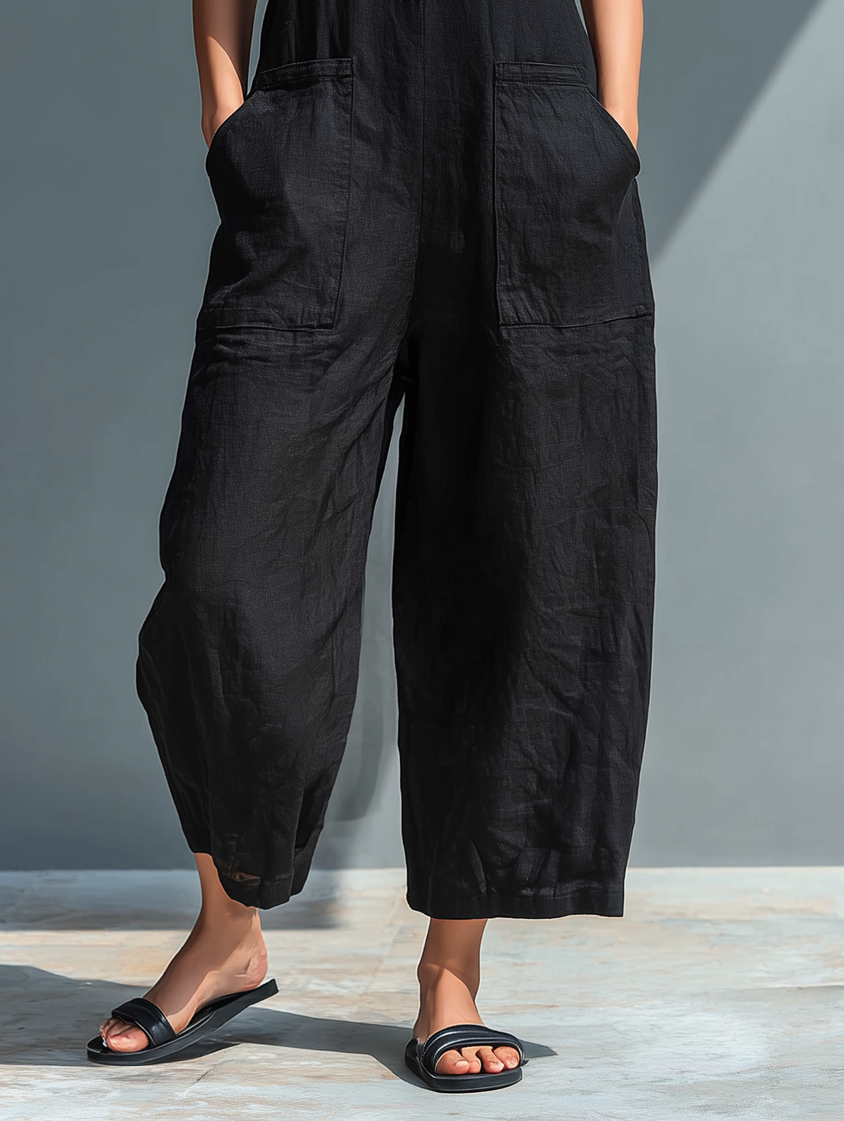 Mono de Lino Minimalista — Cuello Alto sin Mangas