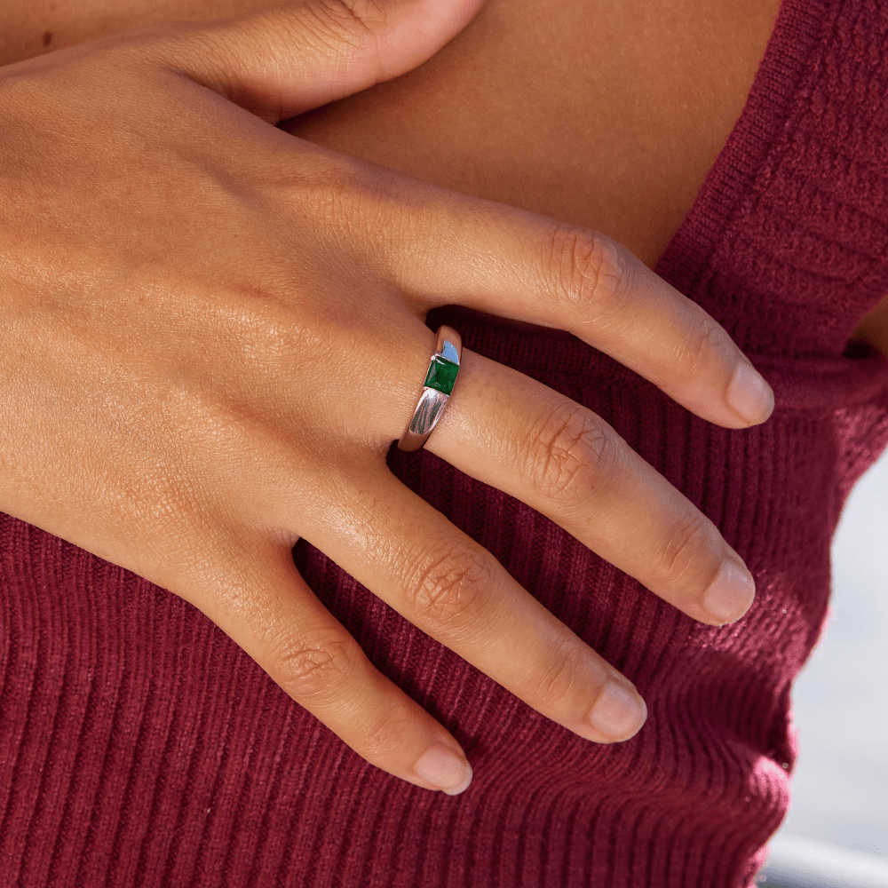 Anillo Ember Plata & Esmeralda